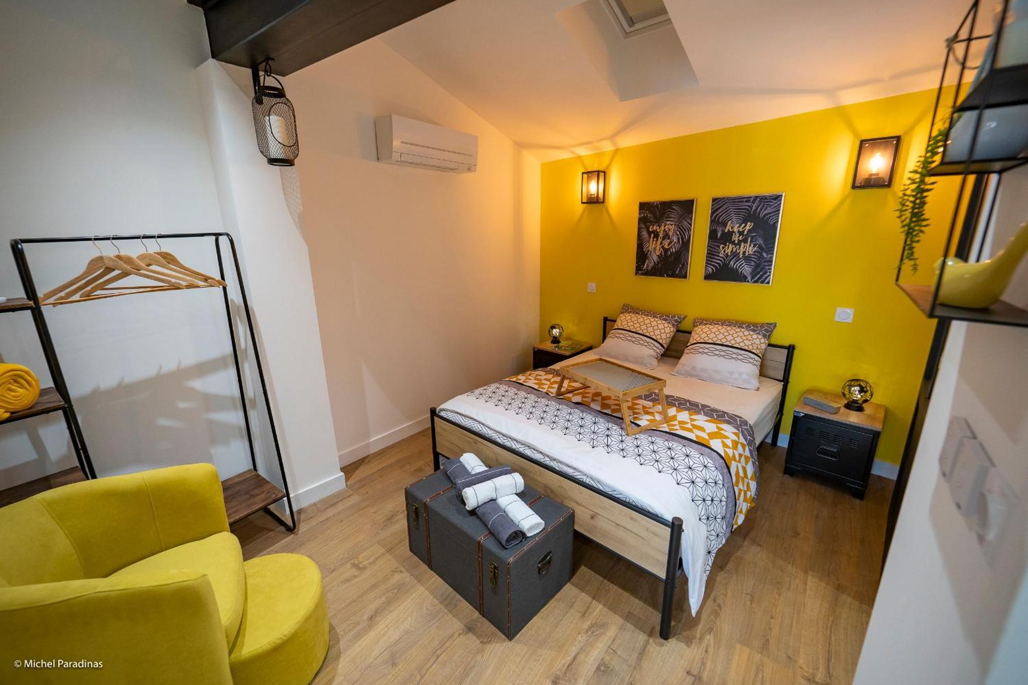 Apartamento L'Ile De La Breche Niort Habitación foto